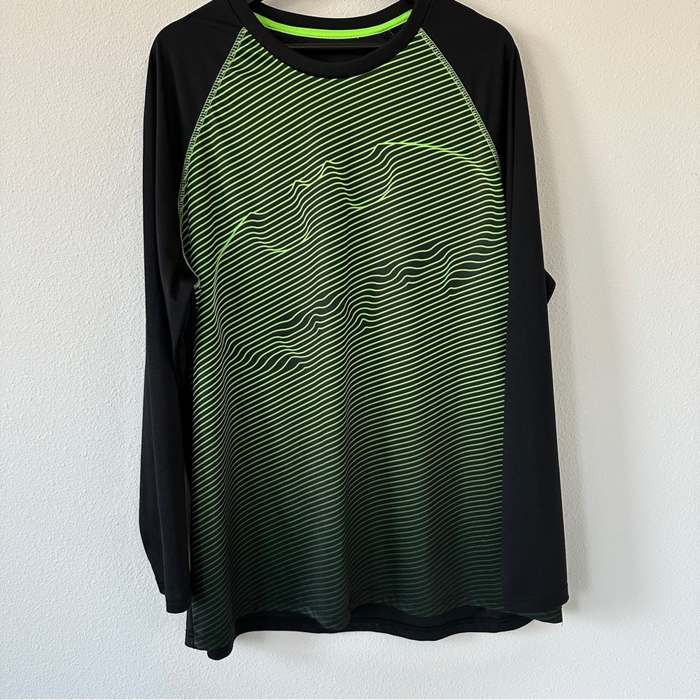 Men’s DC Comics Batman Workout Shirt Size XL